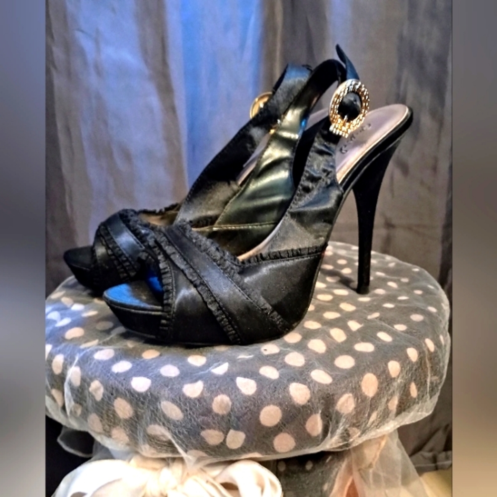 Qupid ladies heels